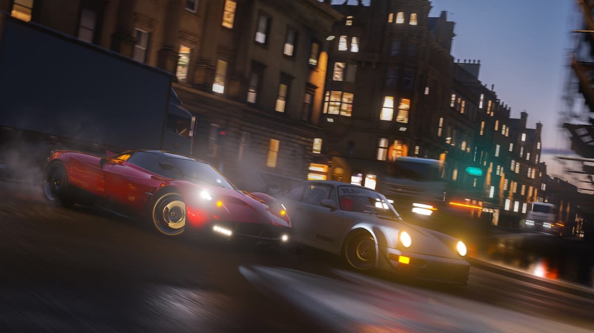 Picture of Forza Horizon 4: Ultimate Edition - Xbox Series X|S/Xbox One/Win10
