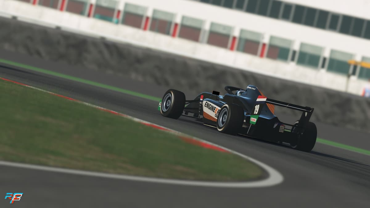 Picture of rFactor 2